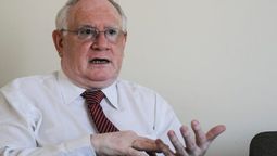 altText(Bottinelli: “El Sí contra los 135 artículos debe trepar una montaña de 240.000 votos”)}