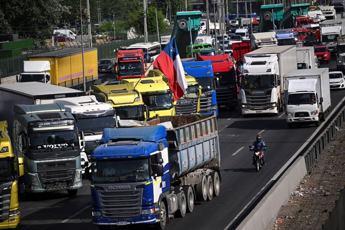 Chile: el impacto que está teniendo esta medida de protesta es el debilitamiento de la logística para el abastecimiento de productos esenciales para el consumo.