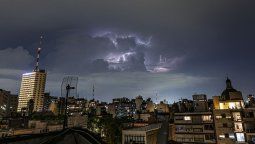 altText(Fin de semana entre paraguas y sol: el tiempo traerá lluvias y posteriores mejoras)}