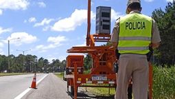 altText(Radares móviles ya han registrado más de mil infracciones)}