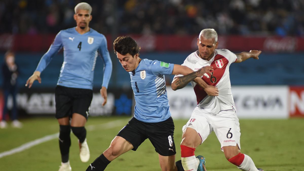 EL FÚTBOL URUGUAYO ESTARÁ EN VIVO EN #ESPNenStarPlus PARA URUGUAY: a partir  de este 18 de marzo, podrás ver en vivo la transmisión de los…