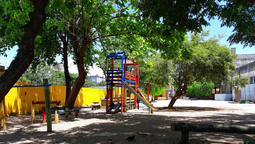 altText(Delincuentes roban escuela en Las Piedras y hacen destrozos)}