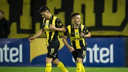 altText(Dos goles de Leo Fernández le dieron la victoria a Peñarol)}