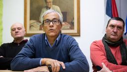 altText(«La caída de cuatro ministros demuestra que no están preparados para gobernar»)}