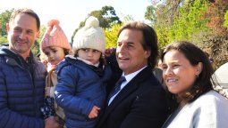 altText(Lacalle defendió decisión de ANEP y criticó el salón gremial)}