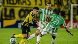 altText(Peñarol y Racing cierran la quinta fecha del Clausura)}