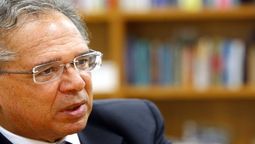 altText(Brasil: Ministro de Economía amenazó con implantar una dictadura si Lula insiste en denunciar a Bolsonaro)}