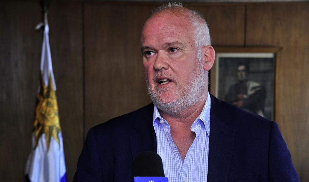 Juan José Olaizola preside la Junta Nacional de Aeronáutica Civil.