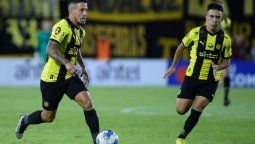 altText(Peñarol confirmó la grave lesión de Javier Cabrera: rotura de ligamentos)}