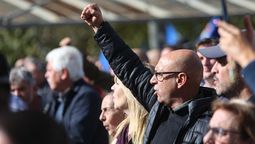 altText(Uruguay ante una nueva ronda de negociación salarial)}