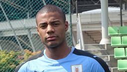 altText(Peñarol insiste por Nico de La Cruz pero Flamengo duda y evalúa)}