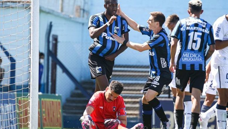 Liverpool y Fénix son punteros del Apertura