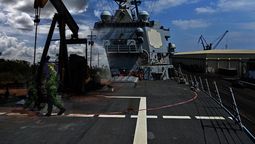 altText(¿Qué combustible mueve los destructores que rondan las costas de Venezuela?)}