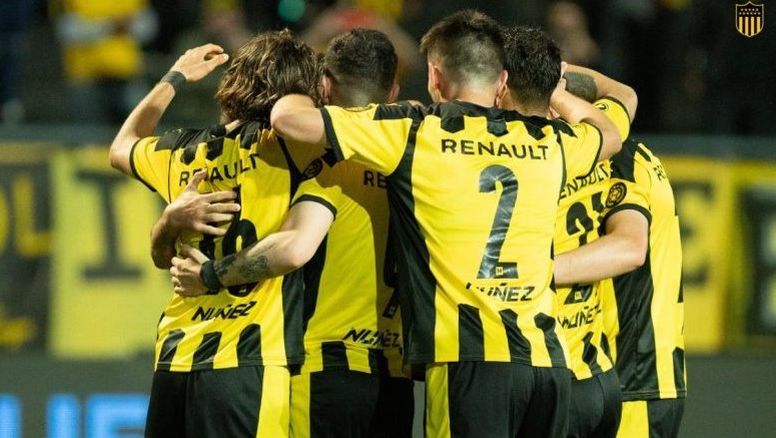 Plaza perdió y Peñarol es puntero en las dos tablas