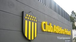 altText(Llegaron Izquierdo y Acevedo a Peñarol)}