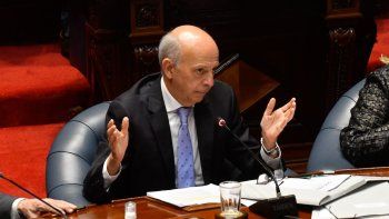 El Senado fue escenario de&nbsp; un intercambio por momento subido de tono entre el oficialismo y la oposición.