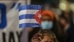 altText(Cuba expresa su solidaridad con Cristina Fernández de Kirchner)}