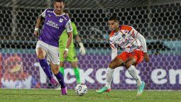 altText(Puerto Cabello eliminó a Defensor y se verá las caras con Nacional)}