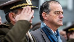 altText(Rendición de Cuentas: Manini quiere plata para los militares)}