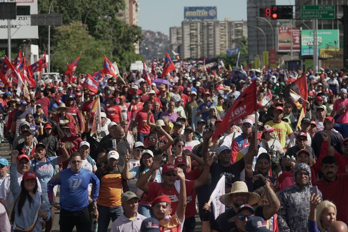 Red de Intelectuales solidaria con el pueblo de Venezuela.