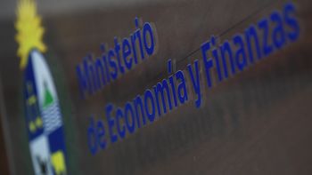 Consejo Fiscal asesor del MEF sugiere freno al gasto y pide ajuste preventivo