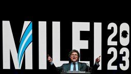 altText(La Libertad Avanza hacia el desastre de la mano de Macri)}