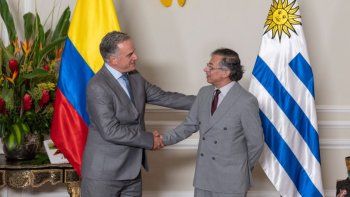 Orsi llegó a Colombia, se reunió con Petro y este sábado asume la presidencia de la Celac