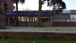 altText(Estudiantes ocuparon el liceo IBO: 