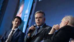 altText(Orsi saludó acuerdo con Unión Europea y destacó apertura del país)}