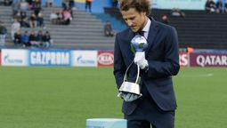 altText(Este viernes nueva reunión en Peñarol con Forlán)}