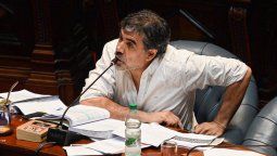 altText(FA presentó proyecto para suspender las jubilaciones a las personas prófugas de la Justicia)}