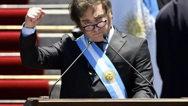Milei prohibió el uso del lenguaje inclusivo en el Estado
