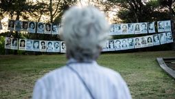 altText(Memoria, verdad y justicia: homenaje en la Sala Zitarrosa este 30 de agosto)}