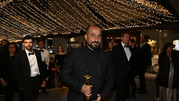 Hamdan Ballal cuando recibió el Oscar por No other land.