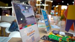 altText(Canelones se promociona en Buenos Aires: vacaciones un 25% más baratas que en Argentina)}