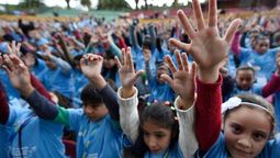 altText(Pobreza infantil aumentó un 44% en Salto durante 2020)}