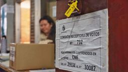 altText(La jornada electoral se desarrolla con tranquilidad en varios circuitos del país (FOTOS))}