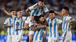 altText(Argentina festejó el título y Messi metió su gol 800)}