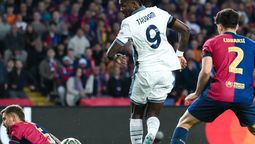 altText(Lluvia de golazos para el empate entre Barcelona e Inter)}
