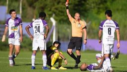 altText(Empate con sabor a poco entre Fénix y Peñarol)}