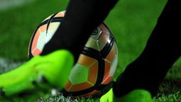 altText(Uruguay Montevideo es puntero en la vieja C)}