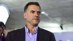 altText(Orsi habló de las elecciones departamentales y llamó a «repensarnos como país»)}