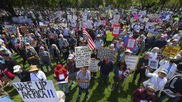 altText(Aumentan las protestas en EEUU contra políticas migratorias de Trump)}