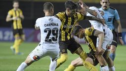 altText(Peñarol goleó y floreció como en cada primavera)}