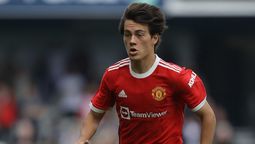 altText(Pellistri anotó un gol en el debut de Darwin Nuñez)}