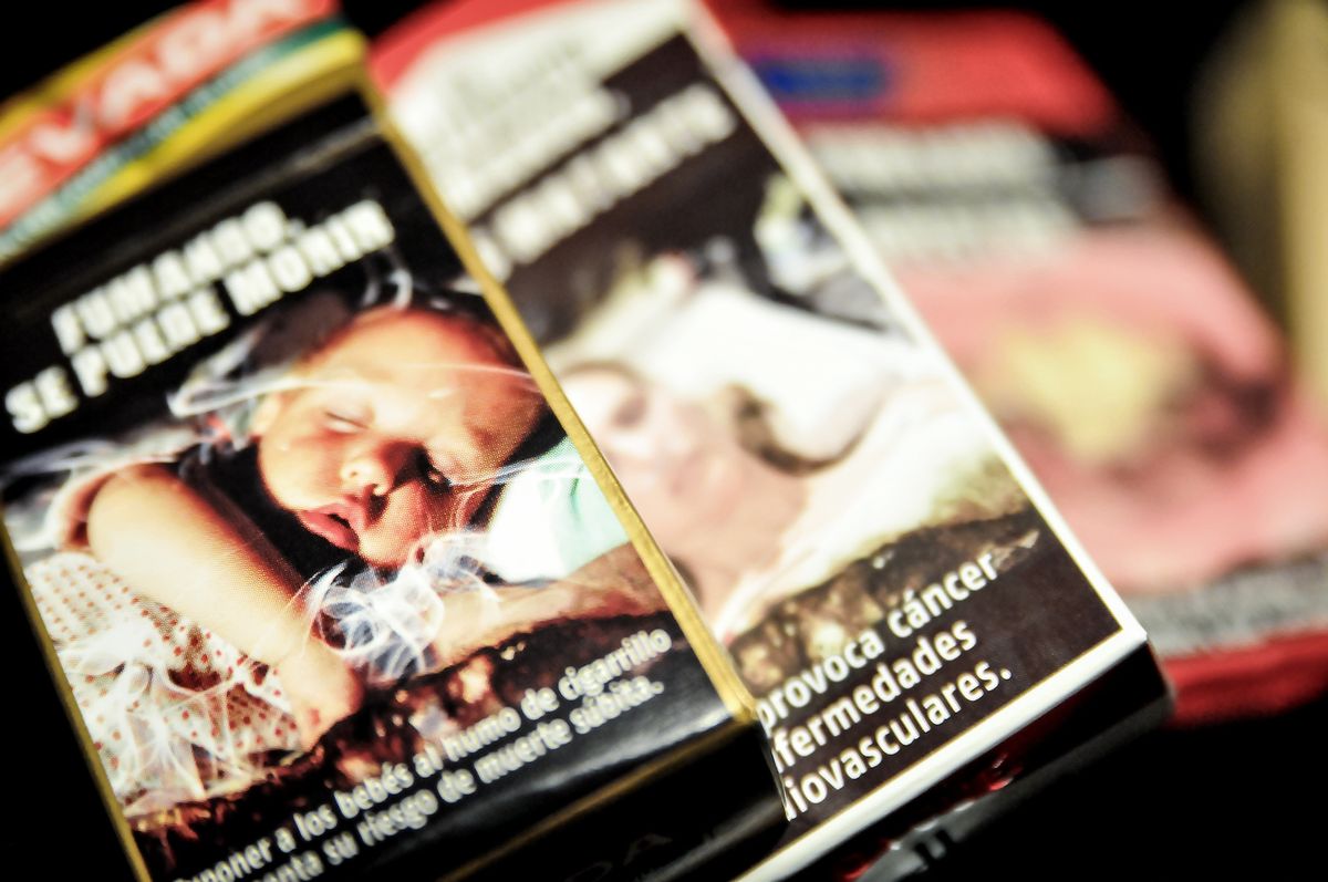 La flexibilización del empaquetado de cigarrillos ordenada por Lacalle Pou continúa sumando rechazos.