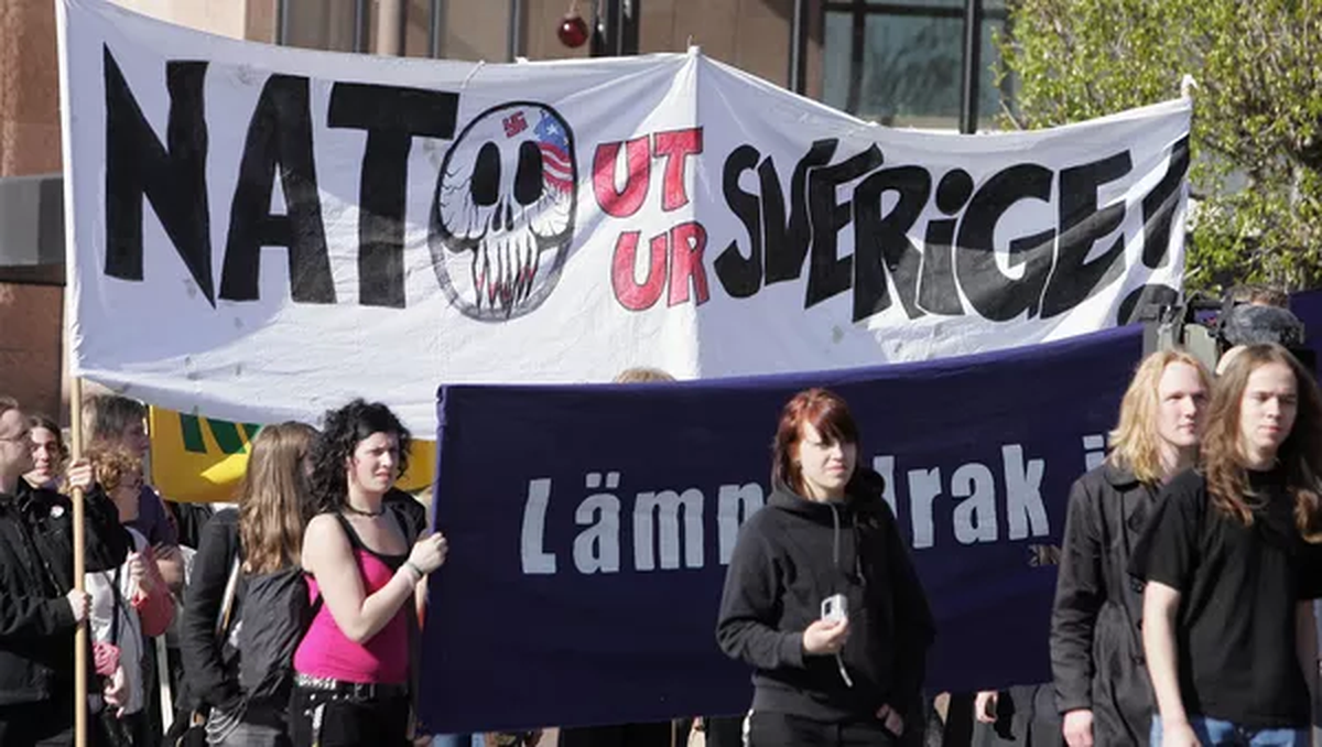 Suecos resisten ingreso a la OTAN