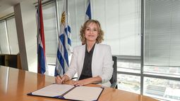 altText(Reapareció Laura Raffo y asumió la dirección de Antel por la oposición)}