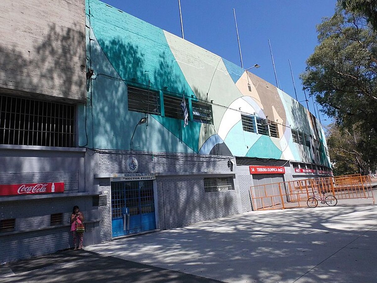 Escuela Nº 100 “Héctor Fígoli”.