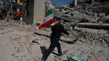 Irán amenaza con cerrar totalmente el estrecho de Ormuz ante ultimátum de EEUU